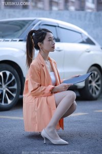 [IESS异思趣向] 2022.12.19 丝享家1281：《橙色外套》小婕 [88P-83M]_2
