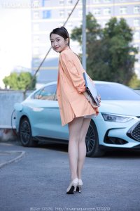 [IESS异思趣向] 2022.12.19 丝享家1281：《橙色外套》小婕 [88P-83M]_3