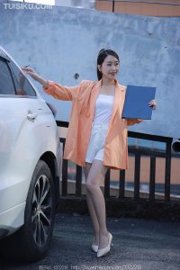 [IESS异思趣向] 2022.12.19 丝享家1281：《橙色外套》小婕 [88P-83M]_5