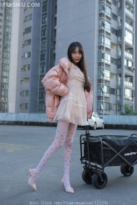 [IESS异思趣向] 2022.12.23 丝享家1285：《长腿推车》团团 [84P-91M]_2