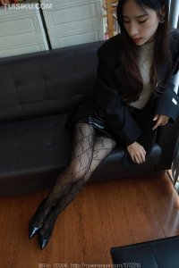 [IESS异思趣向] 2023.01.31 丝享家1318：《花样字母》美子 [96P-107M]_4