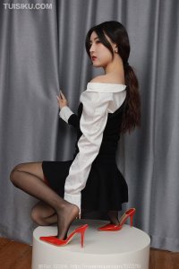 [IESS异思趣向] 2023.02.20 丝享家1335：《吊带情结》小宝 [89P-110M]_7