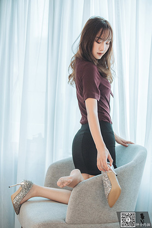 [绅士摄影] 2020.08.08 李倩 [77P-322M]_1