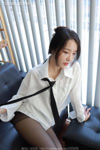 [IESS异思趣向] 2023.03.03 丝享家1345：《性感领带》婉萍 [92P-104M]_3