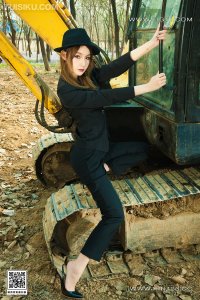 [Ligui丽柜] 2023.04.10 《野外柑丝》心心 [59+1P-79M]_3