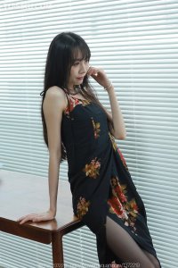 [IESS异思趣向] 2023.05.23 丝享家1414：《黑色高跟鞋》团团 [83P-84M]_1