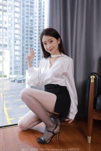 [IESS异思趣向] 2023.06.04 丝享家1424：《黑白渐变》小婕 [90P-99M]_8