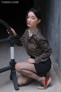 [IESS异思趣向] 2023.07.24 丝享家1467：《孤身走暗巷》秋秋 [85P-94M]_9