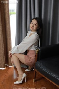 [IESS异思趣向] 2023.07.25 丝享家1468：《粉色的温柔》小婕 [83P-92M]_8