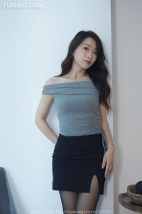 [IESS异思趣向] 2023.07.31 丝享家1473：《紧身的包臀裙》小婕 [85P-71M]_7