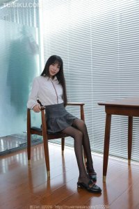 [IESS异思趣向] 2023.09.18 丝享家1515：《长腿百褶裙》团团 [82P-89M]_1