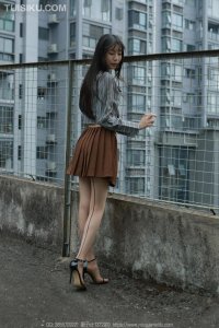 [IESS异思趣向] 2023.10.20 丝享家1543：《美丽后竖线》团团 [82P-104M]_6