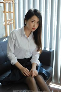[IESS异思趣向] 2023.11.28 丝享家1576：《阳光黑丝》小婕 [89P-91M]_5