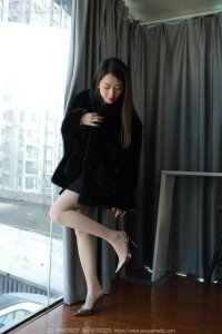 [IESS异思趣向] 2023.12.05 丝享家1582：《黑色大衣》小婕 [87P-72M]_9
