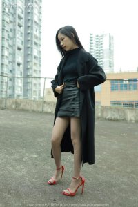 [IESS异思趣向] 2023.12.06 丝享家1583：《黑衣园丁》美子 [82P-96M]_8