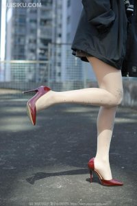 [IESS异思趣向] 2023.12.07 丝享家1584：《晒晒太阳》婉萍 [86P-103M]_5
