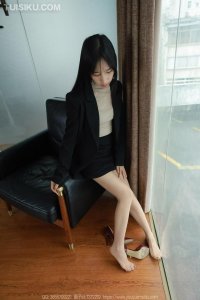 [IESS异思趣向] 2024.03.20 丝享家1673：《OL小黑裙》美子 [89P-63M]_7