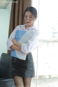 [IESS异思趣向] 2024.05.03 丝享家1711：《文件管理员》小金 [86P-71M]_3