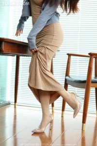 [IESS异思趣向] 2024.06.06 丝享家1740：《小妈风包臀裙（上）》兔兔 [77P-70M]_5