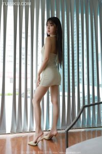 [IESS异思趣向] 2024.05.31 丝享家1735：《挂脖包臀裙》小宝 [84P-80M]_4