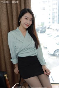 [IESS异思趣向] 2024.07.24 丝享家1781：《迷人淡绿》小婕 [90P-213M]_9