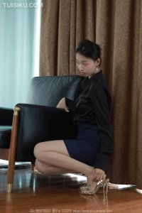 [IESS异思趣向] 2024.09.26 丝享家1836：《长腿同事》小九 [83P-60M]_3