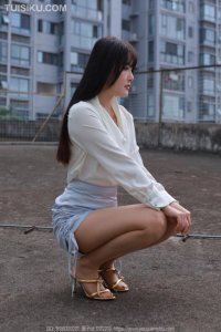 [IESS异思趣向] 2024.11.10 丝享家1874：《蓝色短裙-下》婉萍 [89P-108M]_8