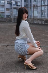 [IESS异思趣向] 2024.11.10 丝享家1874：《蓝色短裙-下》婉萍 [89P-108M]_9