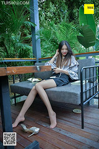 [IESS异思趣向] 2018.01.18 丝享家150：《正在看书的棕丝美女》七七 [99P-51.8M]_3