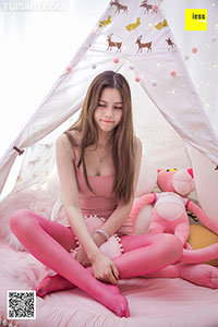 [IESS异思趣向] 2018.06.16 丝享家255：《九妹的彩色袜子》九妹 [93P-31.8M]_6