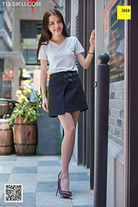 [IESS异思趣向] 2018.07.19 丝享家276：《婉萍知性超高跟灰丝》婉萍 [97P-40M]_1