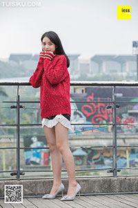 [IESS异思趣向] 2018.12.03 丝享家372：《街拍姗姗和小助理》姗姗 [92P-45M]_2