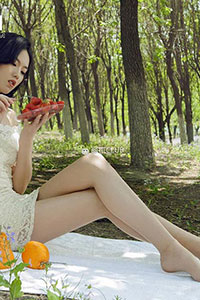 [Ligui丽柜] 2018.05.22 网络丽人 Model 敏儿 [30+1P-33M]_2