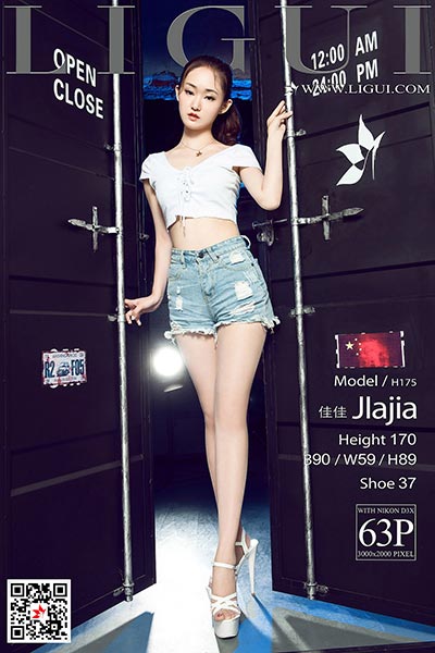 [Ligui丽柜] 2017.12.02 网络丽人 Model 佳佳 [63+1P-66M]